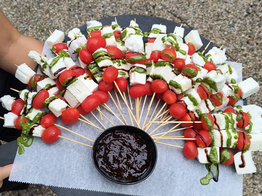 folinos catering appetizer, tomato, basil on stick